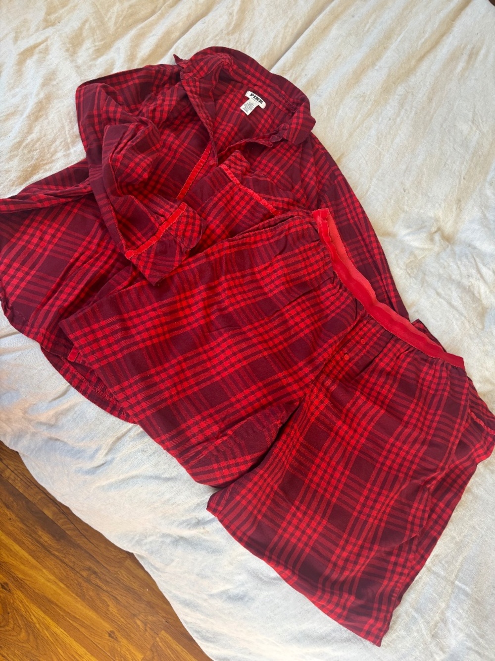 Victoria secret pink pajamas